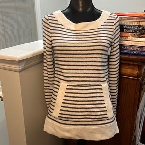 BANANA REPUBLIC striped sweater with front pocket